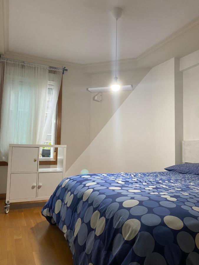 Moderno Apartamento Con Encanto En El Centro De ヴィーゴ エクステリア 写真